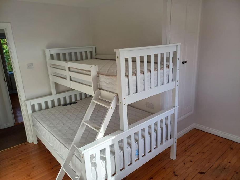 Large 4Bed Available Long-Term In Letterkenny 빌라 외부 사진