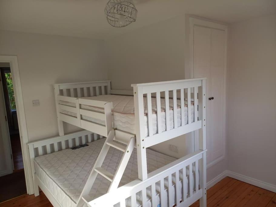 Large 4Bed Available Long-Term In Letterkenny 빌라 외부 사진